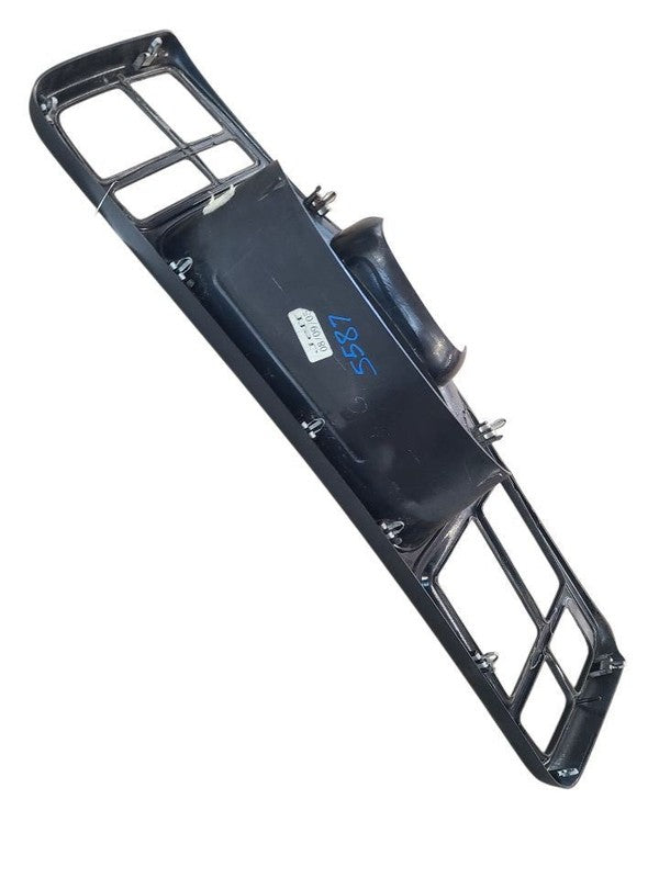 SILVRDO35 2006 Dash Bezel 671160
