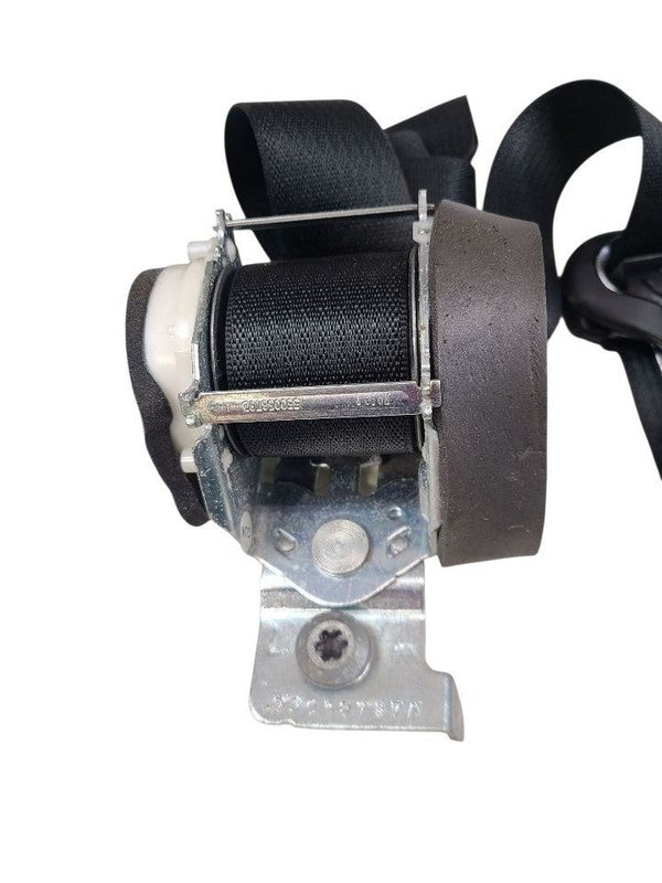 NAVIGATOR 2016 Seat Belt Rear 635876
