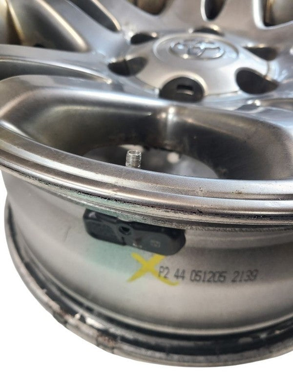 Wheel 17x7-1/2 Alloy Polished Fits 03-07 SEQUOIA 664272