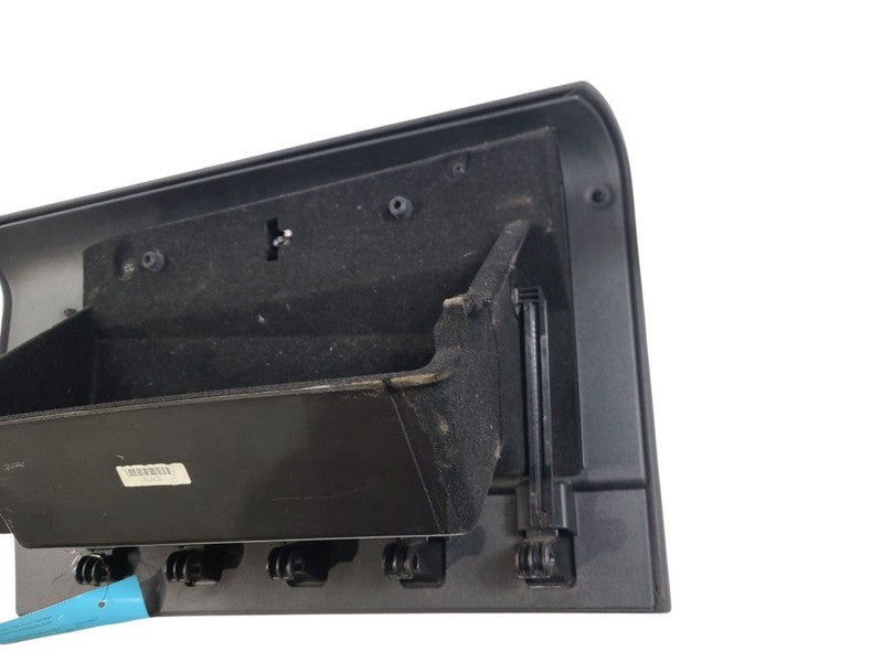 MKT       2012 Glove Box 643896