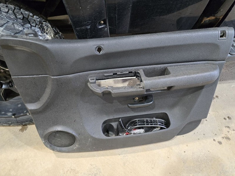 SILV25NEW 2007 Front Door Trim Panel 626521