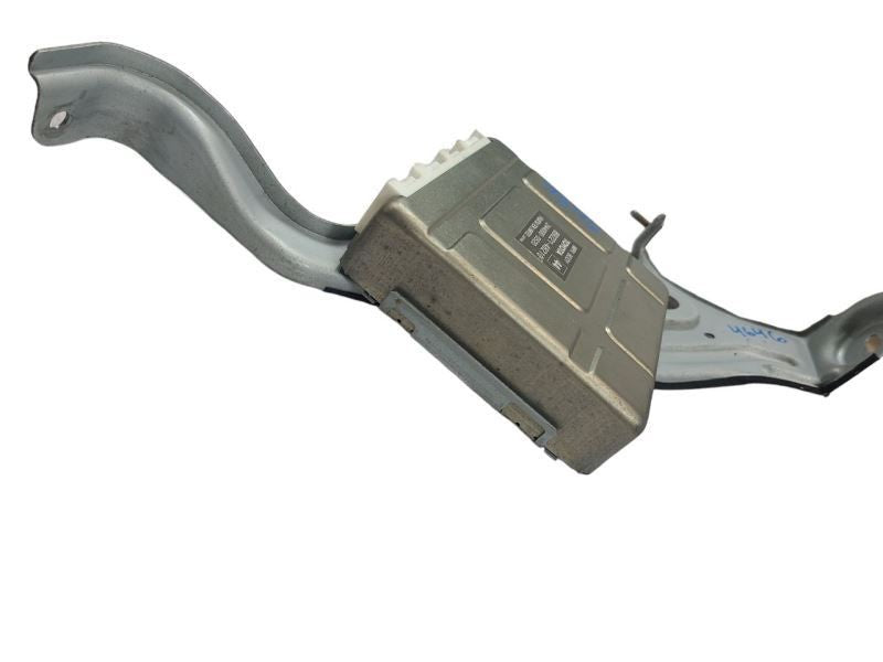 Chassis ECM Multiplex Network Right Hand Dash Fits 04-07 HIGHLANDER 58