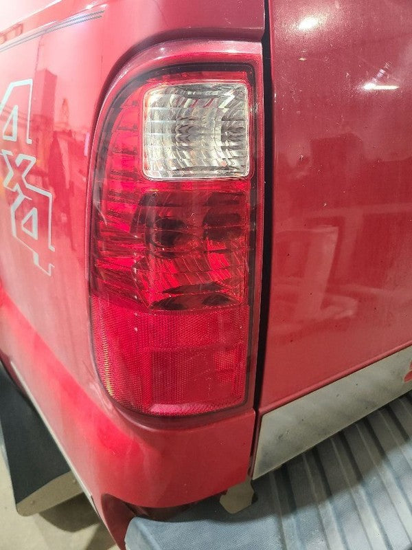 Driver Left Tail Light Pickup Fits 08-16 FORD F250SD PICKUP 667202