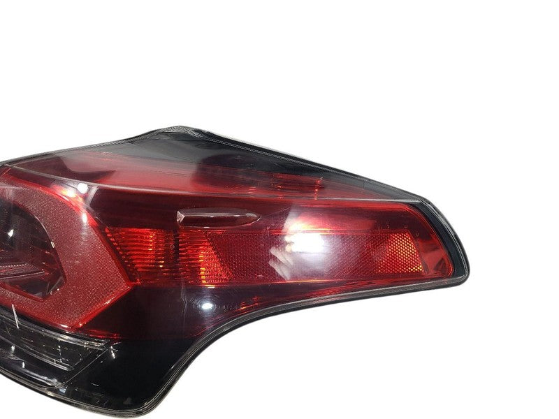 Passenger Tail Light Quarter Panel Mounted Without LED Fits 16-18 RAV4