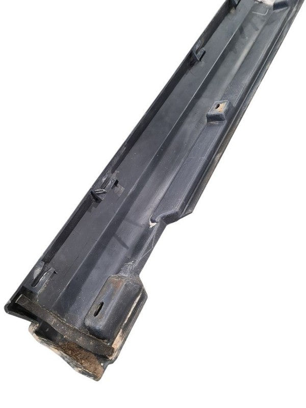 EVOQUE    2015 Rocker Panel Moulding 660853
