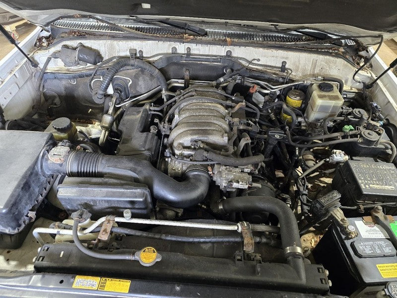 Trunk/Hatch/Tailgate Lower Fits 98-07 LAND CRUISER 640104