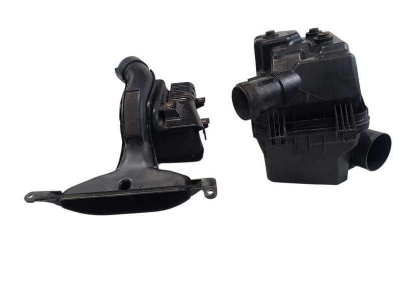 Air Cleaner VIN B 5th Digit Hybrid 2.4L 4 Cylinder Fits 07-11 CAMRY 67