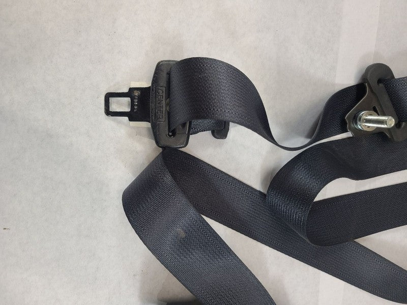 OUTLAN SP 2017 Seat Belt Rear 611141