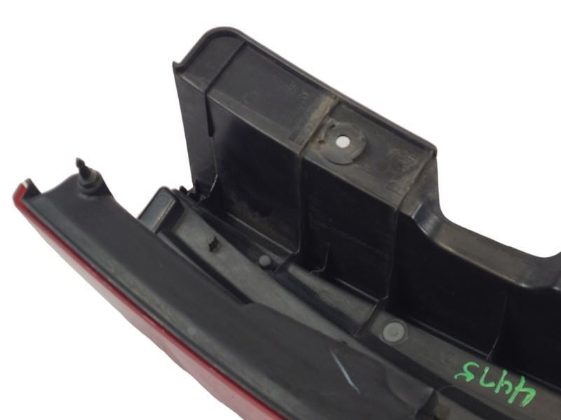 Passenger Tail Light Without Premium Collection Fits 07-14 ESCALADE 56