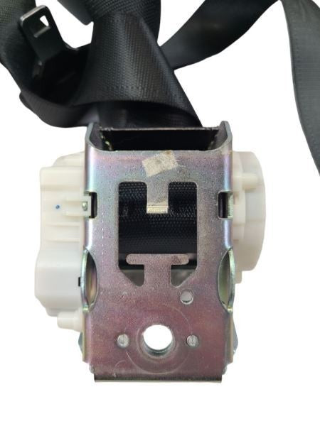 REAR CAPRICE   2011 Driver's Side Retractor Seat Belt Rear 583325