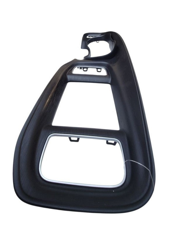 CHARGER   2019 Dash Bezel 676179
