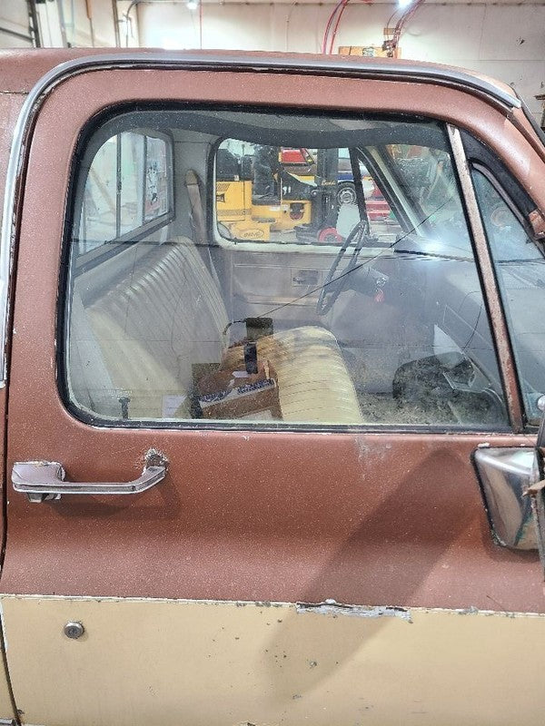 Passenger Right Front Door Glass Fits 81-91 BLAZER/JIMMY (full size) 6