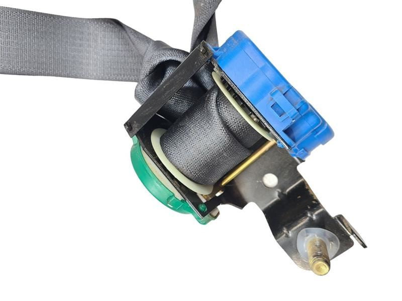 REAR SILVRDO15 2000 Driver's Side Retractor Seat Belt Rear 574800