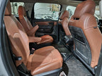 TRAVERSE  2016 Owners Manual 563963