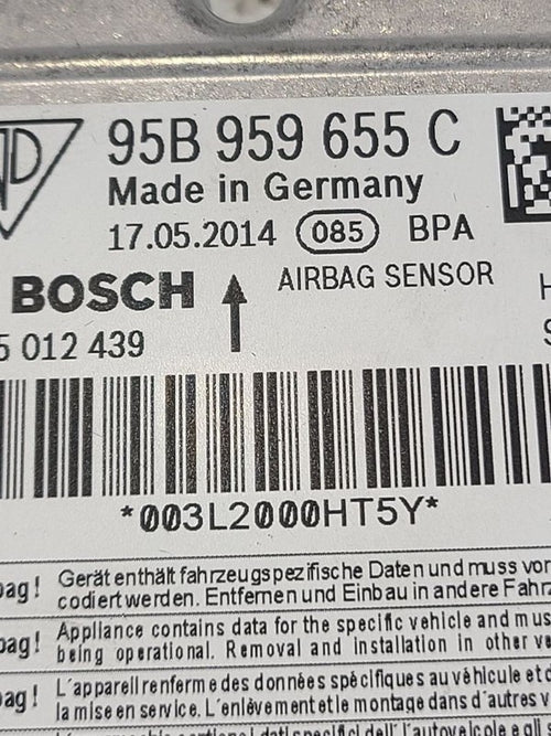 Chassis ECM  Thru VIN B60210 Fits 15 PORSCHE MACAN 661512