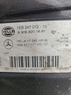 Passenger Headlight Halogen Fits 10-13 MERCEDES SPRINTER 2500 673570