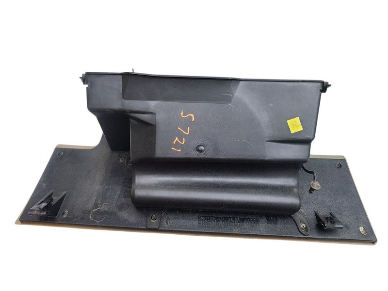 TCHEV3500 1995 Glove Box 679434