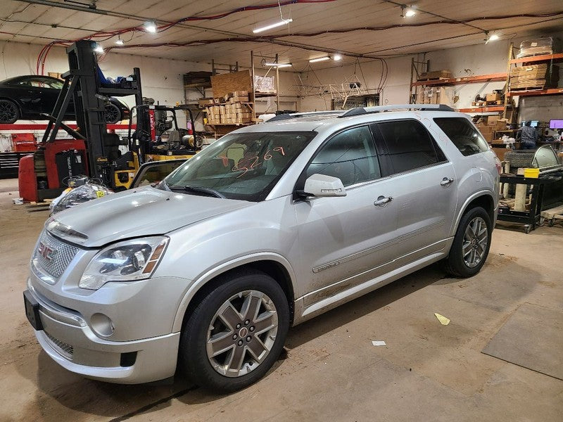 Carrier VIN J 11th Digit Limited Rear Fits 07-17 ACADIA 650149