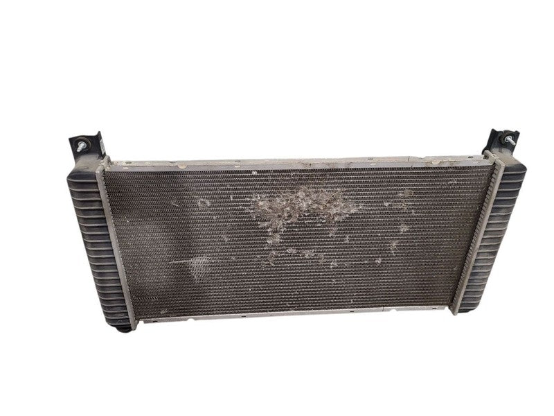 Radiator Fits 99-03 SIERRA 2500 PICKUP 646876
