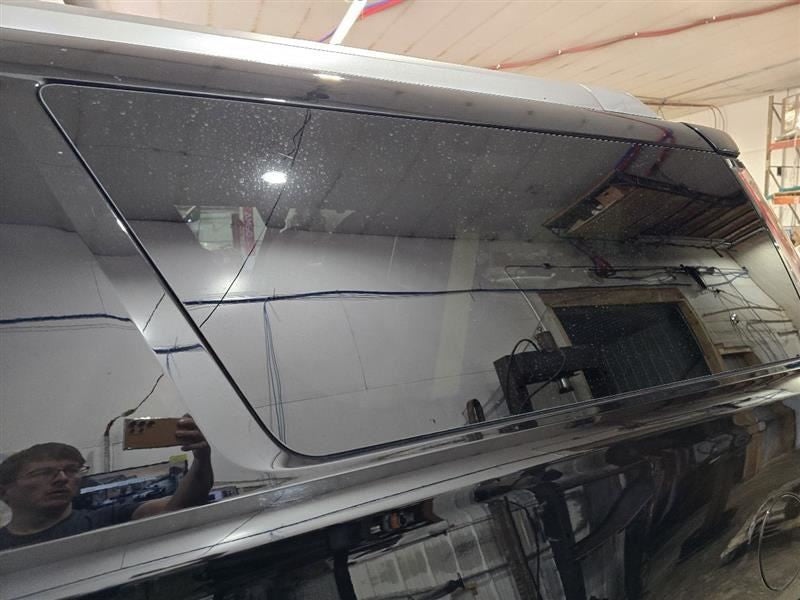Driver Quarter Glass Solar Opt Akp Fits 15-19 SUBURBAN 1500 590671