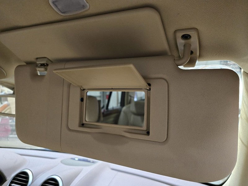 Passenger Sun Visor 164 Type GL450 Primary Fits 07-12 MERCEDES GL-CLAS