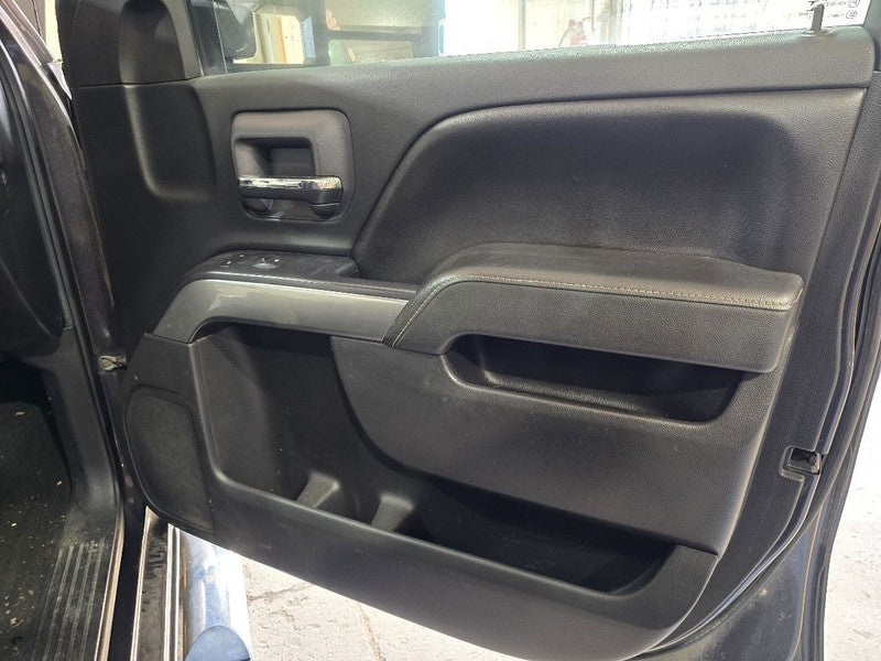 SILVRDO25 2015 Front Door Trim Panel 645546