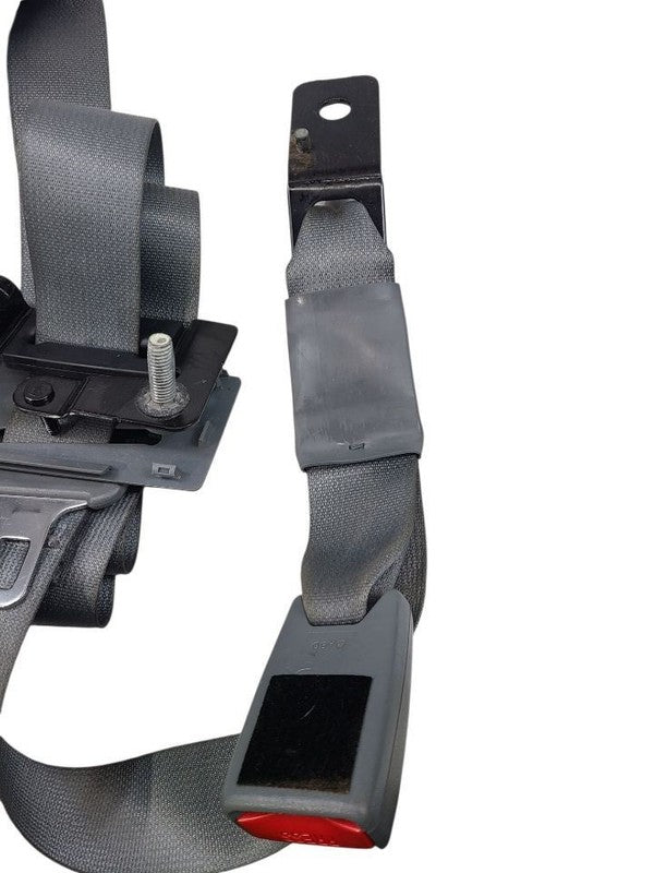 F150      2014 Seat Belt Rear 630164