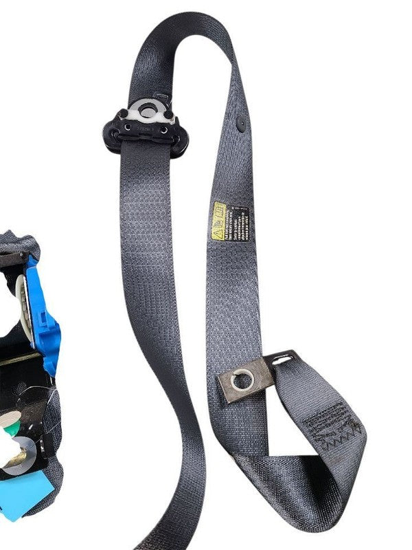 SILVRDO25 2001 Seat Belt Rear 646816