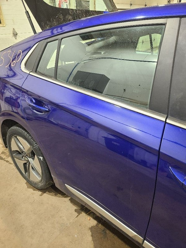 Passenger Rear Side Door With Body Side Moulding Fits 17-22 IONIQ 6561