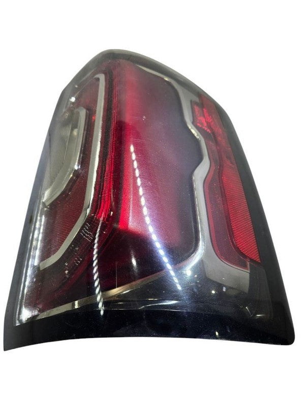 Passenger Tail Light Opt Gat Fits 16-18 SIERRA 1500 PICKUP 619865