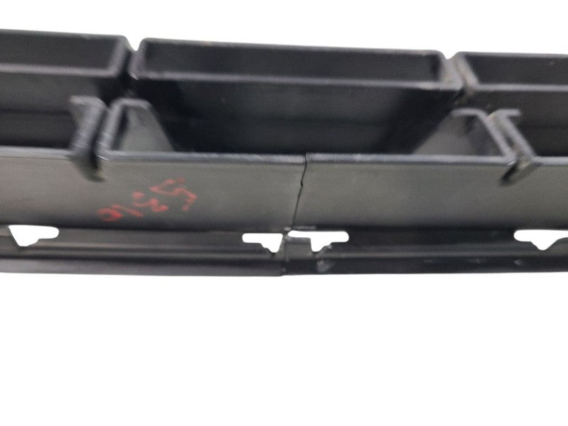 Grille VIN J 11th Digit Limited Lower Center Fits 13-17 ACADIA 652690