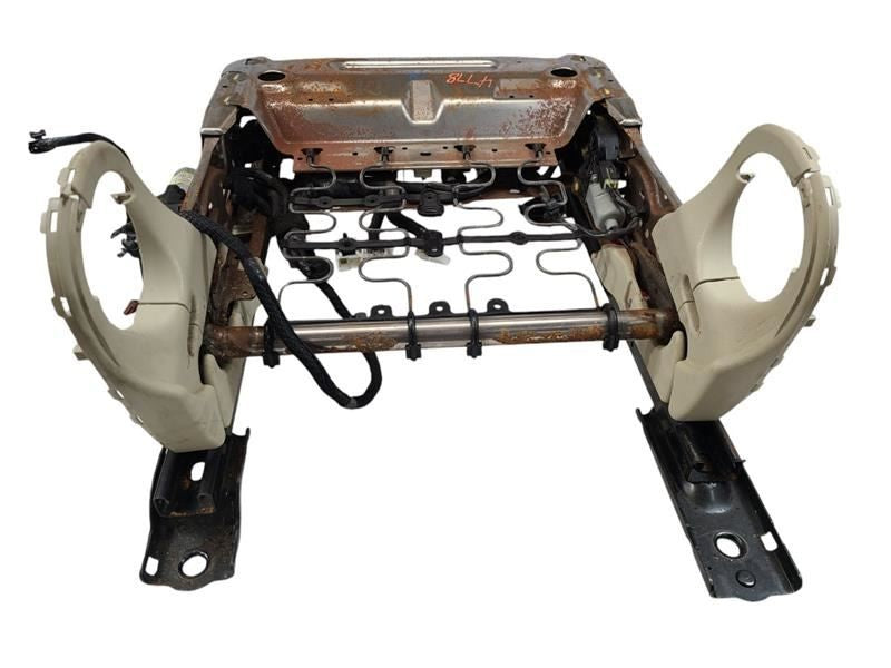 JX35      2013 Front Seat Track 600468