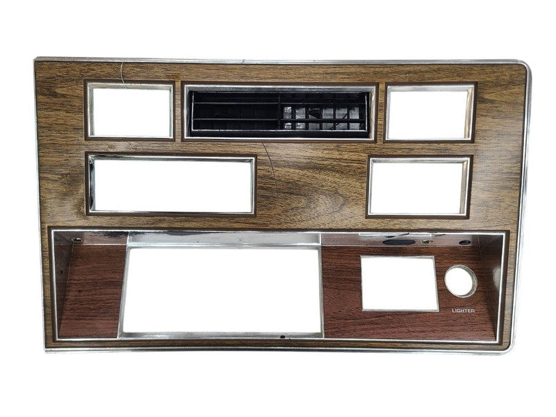 OLDS-SW   1988 Dash Bezel 677793