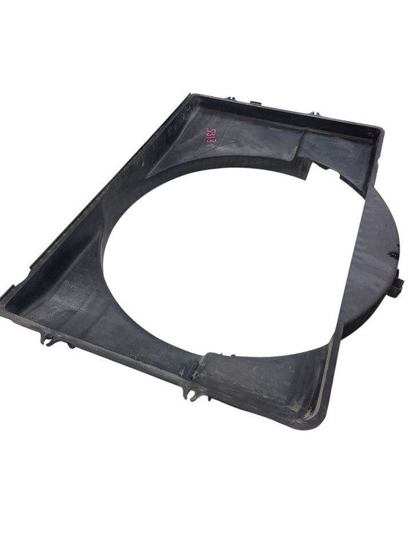 T100      1998 Radiator Shroud 653027