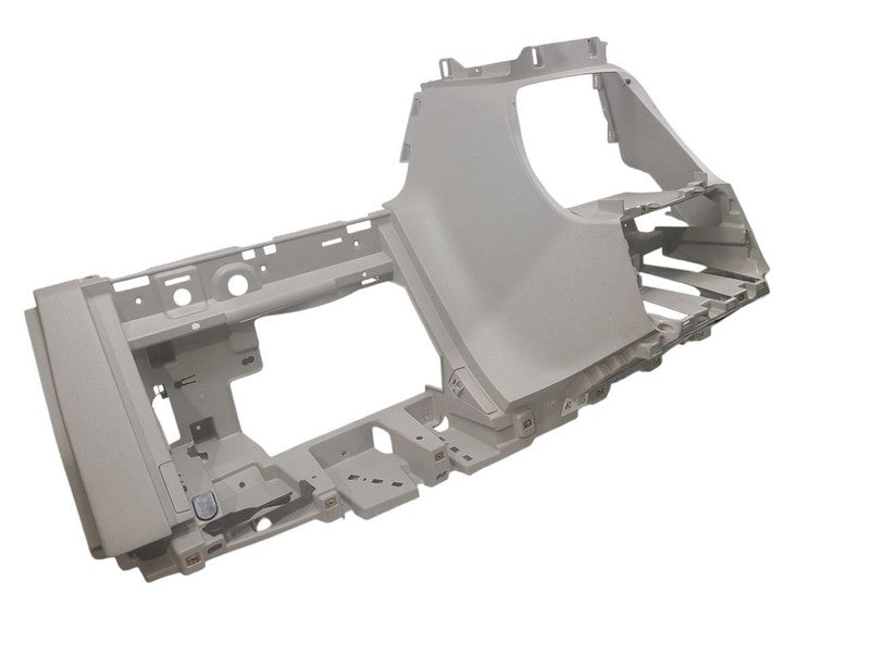 VOYAGER   2020 Dash Bezel 623572