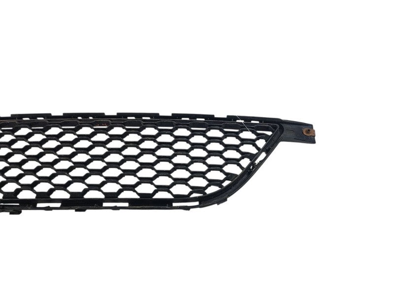 Grille Lower Center Without Active Grille Shutter Fits 13-16 DART 6604