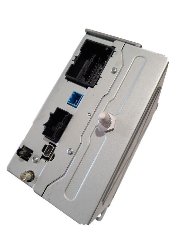 Audio Equipment Radio Receiver AM-FM-MP3-USB Opt Ufu Fits 16 EQUINOX 6