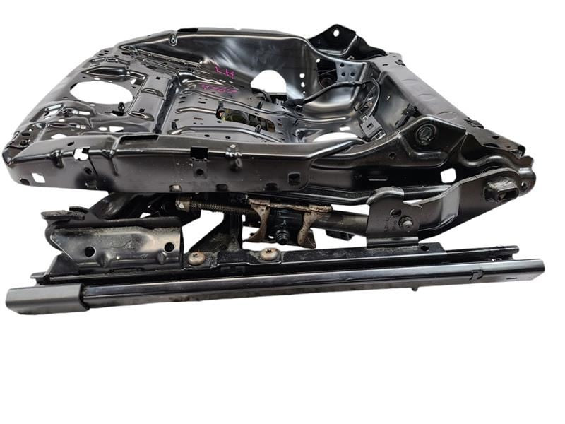 A5 AUDI   2013 Front Seat Track 599271