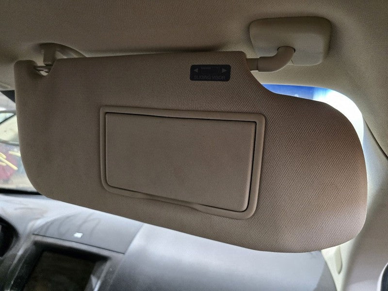 Passenger Right Sun Visor Illuminated Fits 13-19 MKT 633398