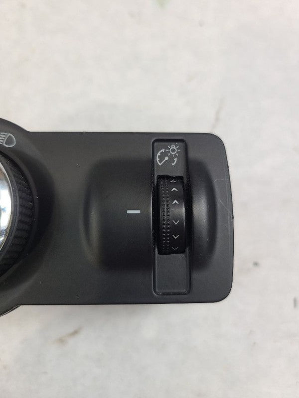 CRUZE     2014 Dash/Interior/Seat Switch 603920