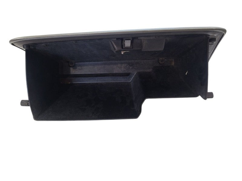 F250SD    2002 Glove Box 680397