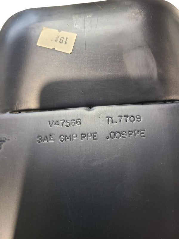YUKON     1998 Console Front 664335