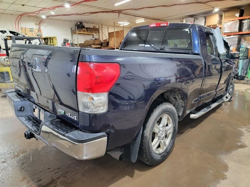 TUNDRA    2009 Owners Manual 501568