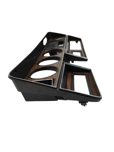 TDOD250   1990 Dash Bezel 589826