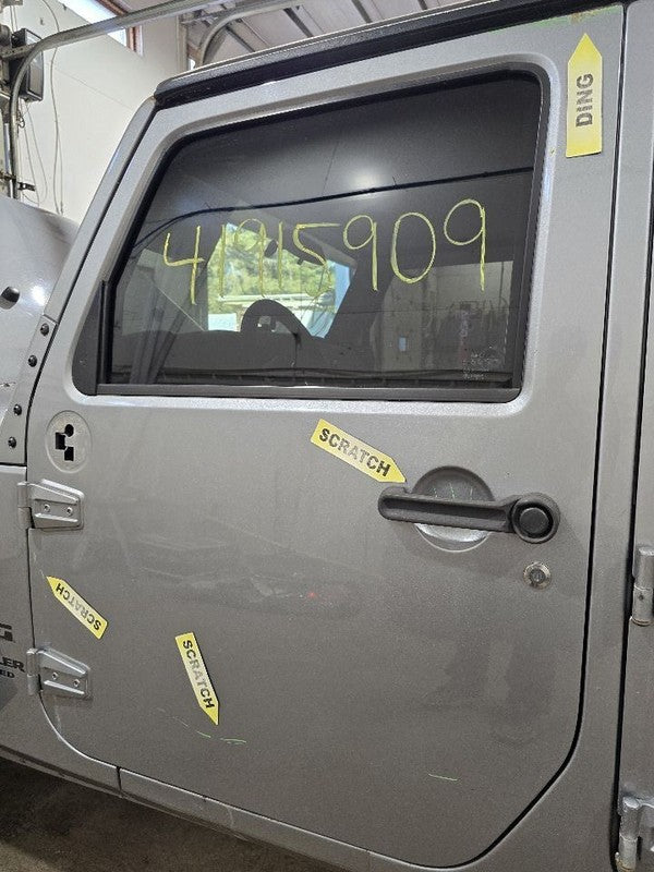 Driver Front Door VIN W 6th Digit Jk Body Full Door Fits 11-18 WRANGLE