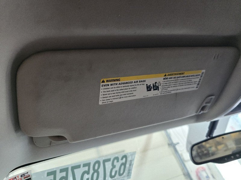 Driver Left Sun Visor Illuminated Fits 07-14 ESCALADE 640998