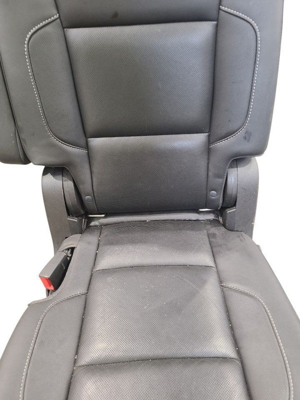 SUBURBN15 2019 Seat Rear 662197