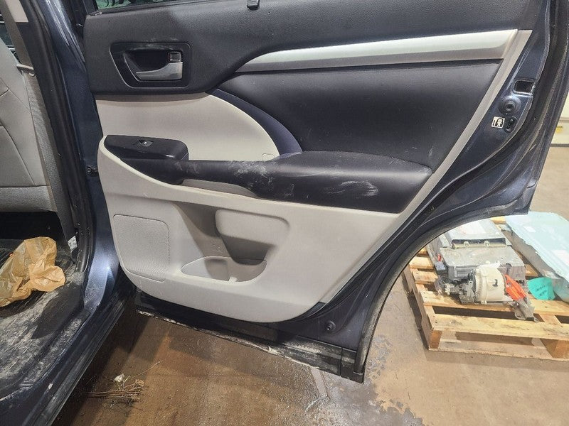 Passenger Right Rear Side Door Fits 14-19 HIGHLANDER 655730
