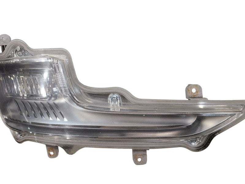 Passenger Corner/Park Light Park Lamp-turn Signal Fits 11-15 VOLT 6377