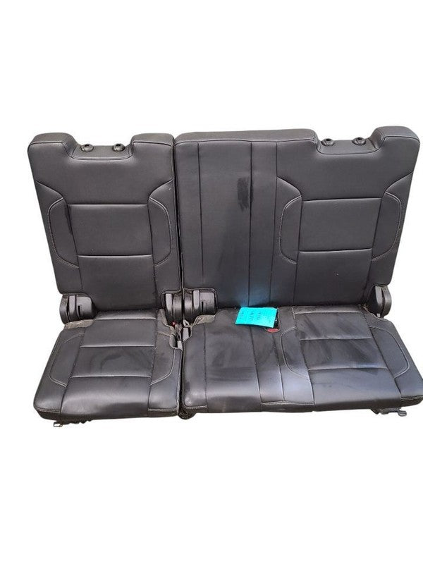 SUBURBN15 2015 Third Seat Station Wagon  Van 620902